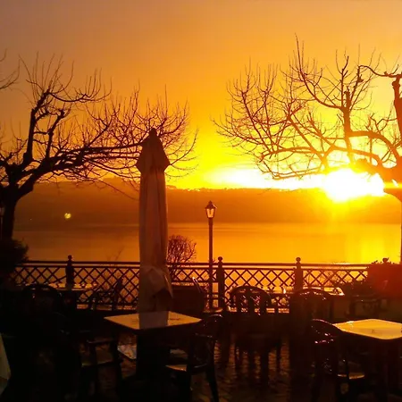 Degli Angeli فندق كاستل غاندولفو