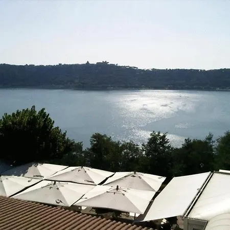 Degli Angeli 4* كاستل غاندولفو